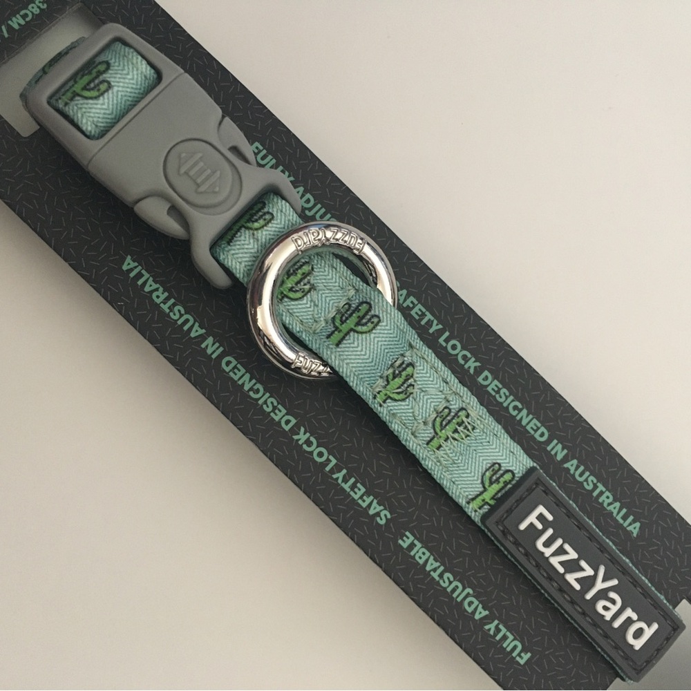 NEW (S) FuzzYard Dog Collar Green Cactus Print for Small Size Dogs Adjustable